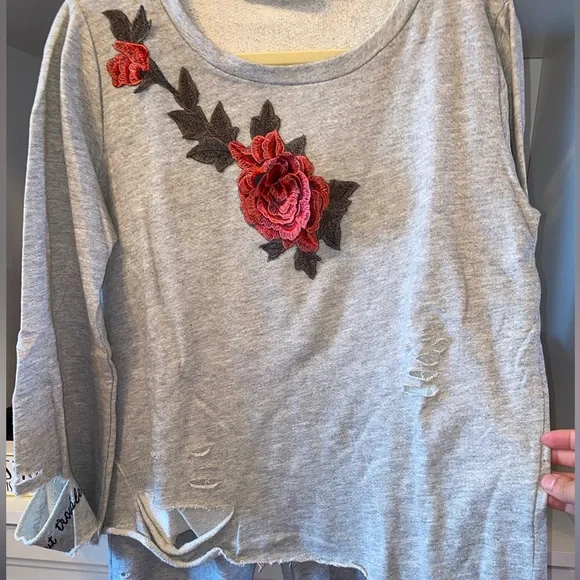 Sweatsuit both pieces included - Picture 16 of 16